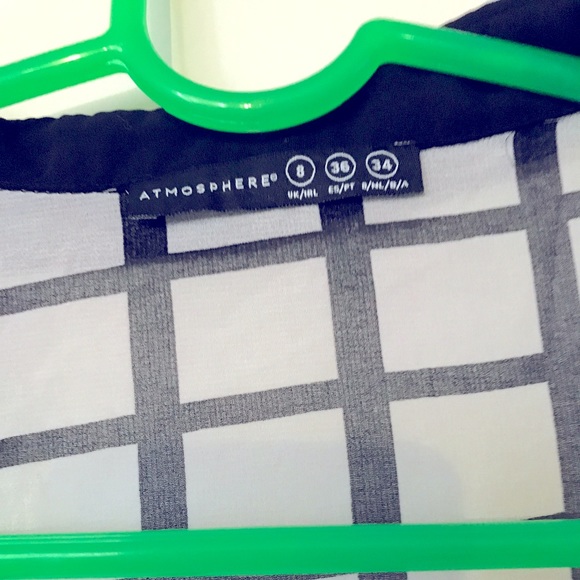 Never worn size 8 Atmosphere sheer top - Picture 3 of 3